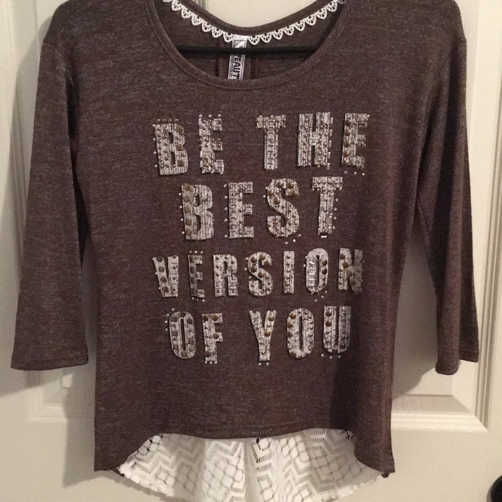 Army green with brown elbow length tee with lace